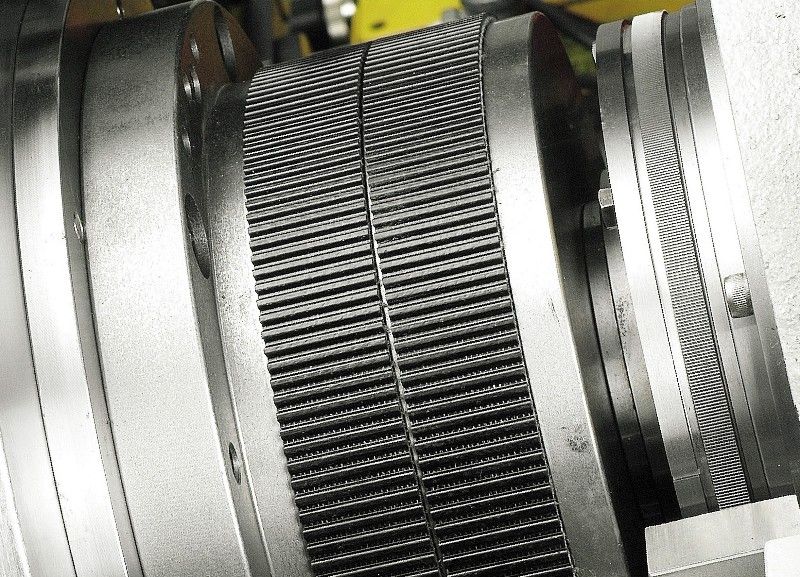 18 مخرطة أفقية CNC - صندوق منزلق - هيكل أحادي الكتلة - طاولة مائلة بزاوية 45 درجة - آلات ومعدات معالجة المعادن - MT-518