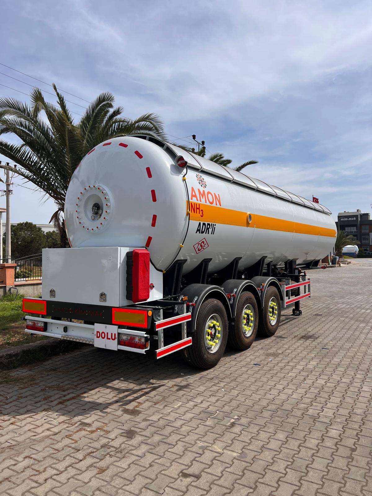Ammoniak-Transporttank mit ADR