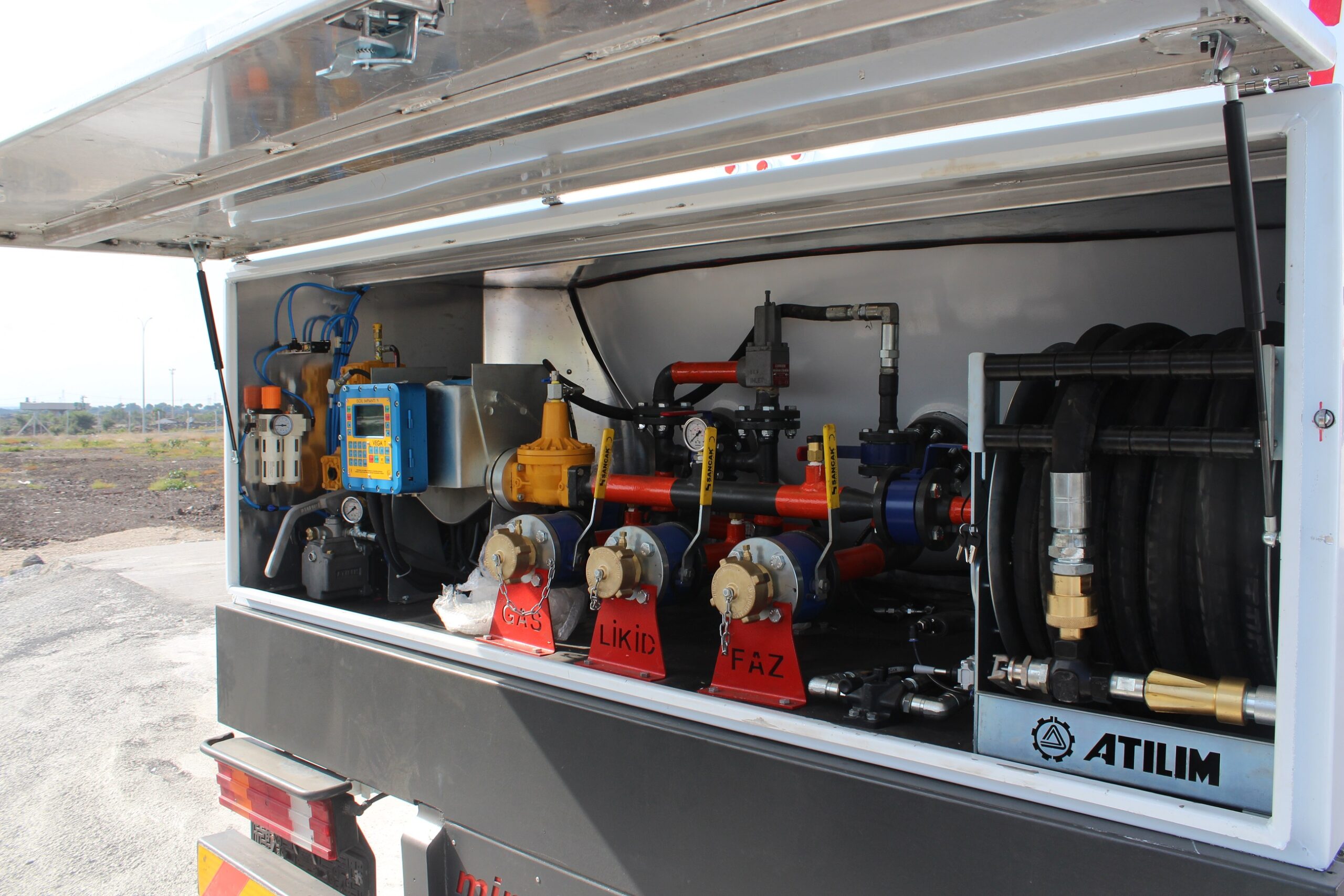 Réservoir GPL Bobtail avec ADR - Industrial Tanks and Pressure Vessels - LPG-BOBTAIL-ADR-001