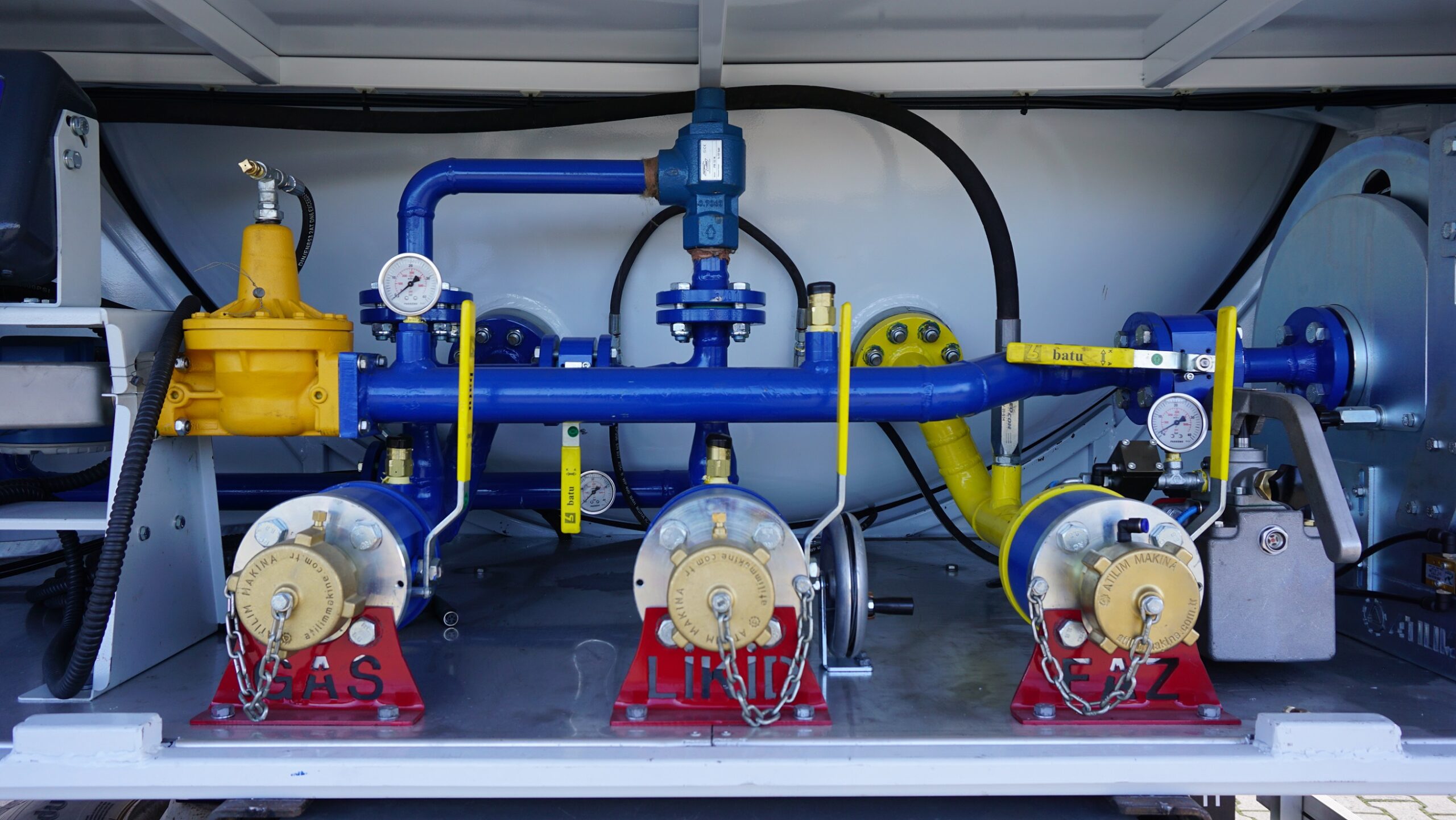 Réservoir GPL Bobtail avec ADR - Industrial Tanks and Pressure Vessels - LPG-BOBTAIL-ADR-001