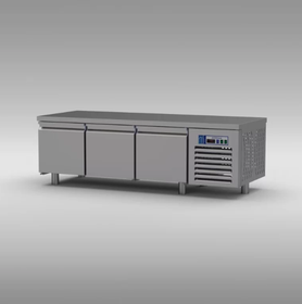 Congelador bajo mueble Astema 3 puertas, 240 lt - Maquinaria y Equipos de Cocina Industrial - ASTEMACIHA
