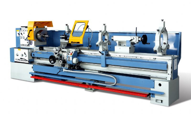 Bulgarische Universal Drehmaschine