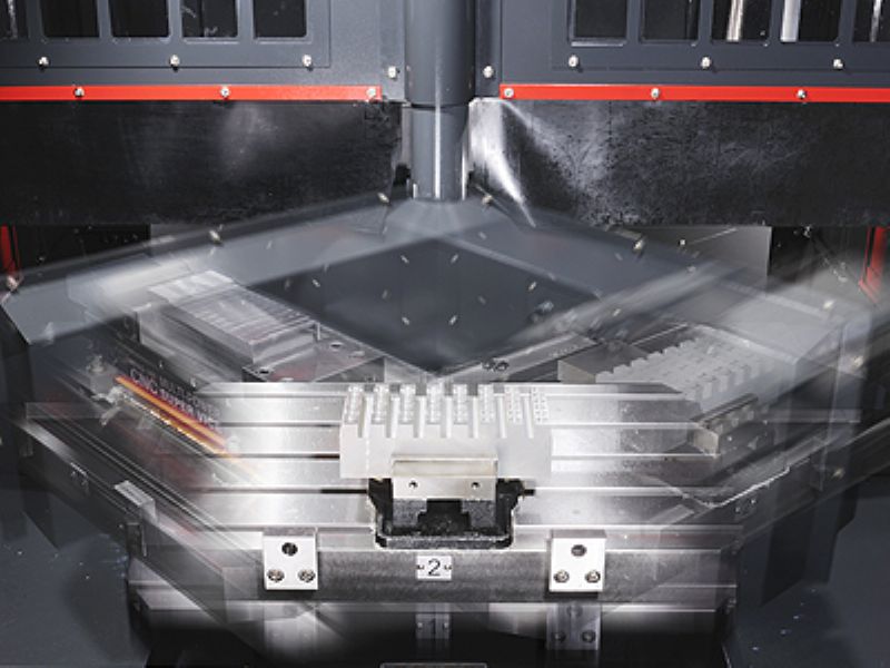 CNC Double Pallet Vertical Machining Center - Metallbearbeitungsmaschinen und -geräte - MT-800