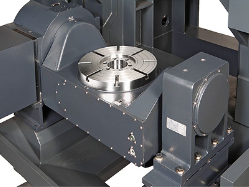 مركز التصنيع العمودي CNC ذو 5 محاور عالي السرعة من نوع الجسر - آلات ومعدات معالجة المعادن - BTC-550 AX