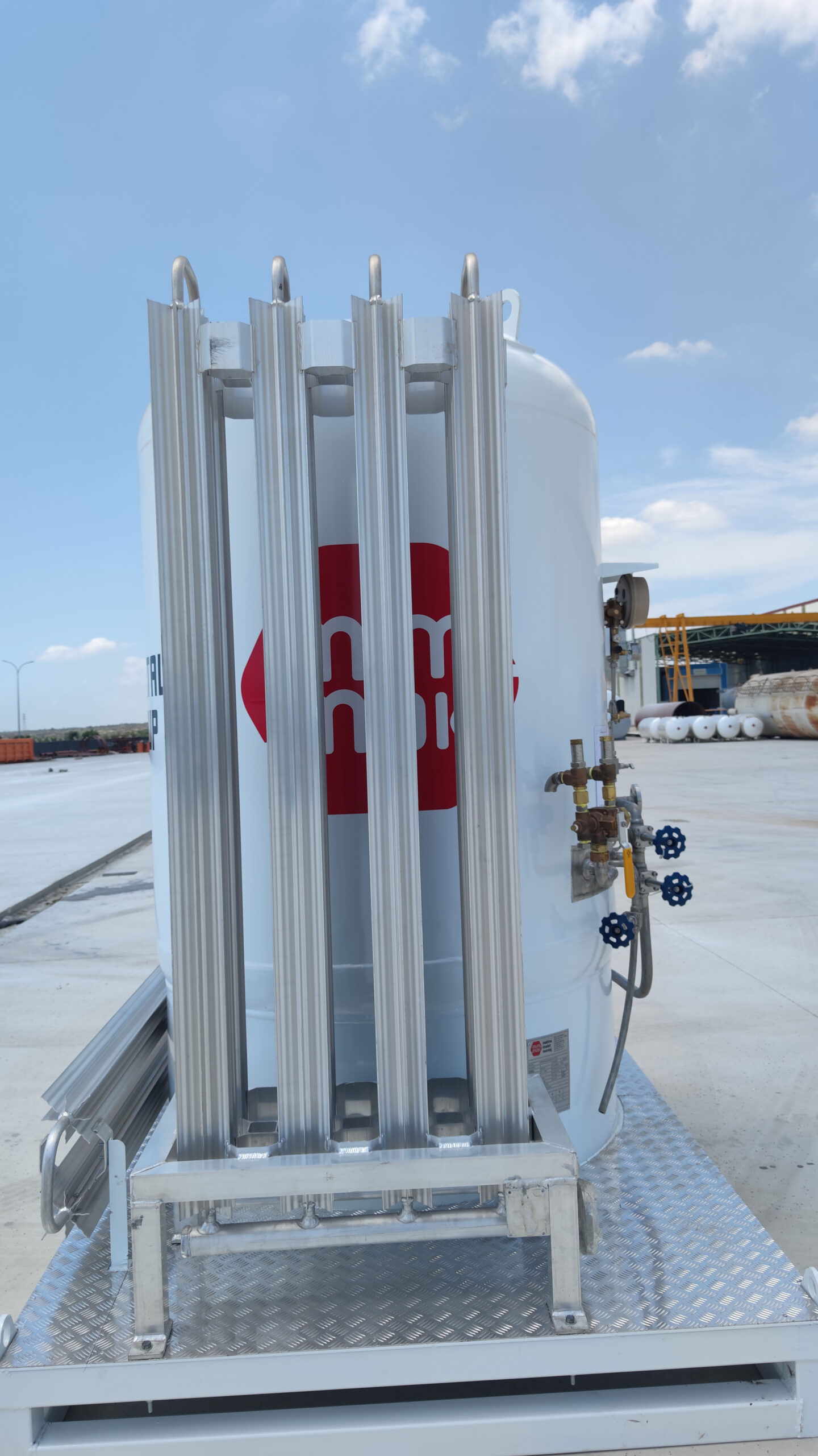 LIN-LOX-LAR Storage Tanks - Industrial Tanks and Pressure Vessels - KRYO-STORAGE-001