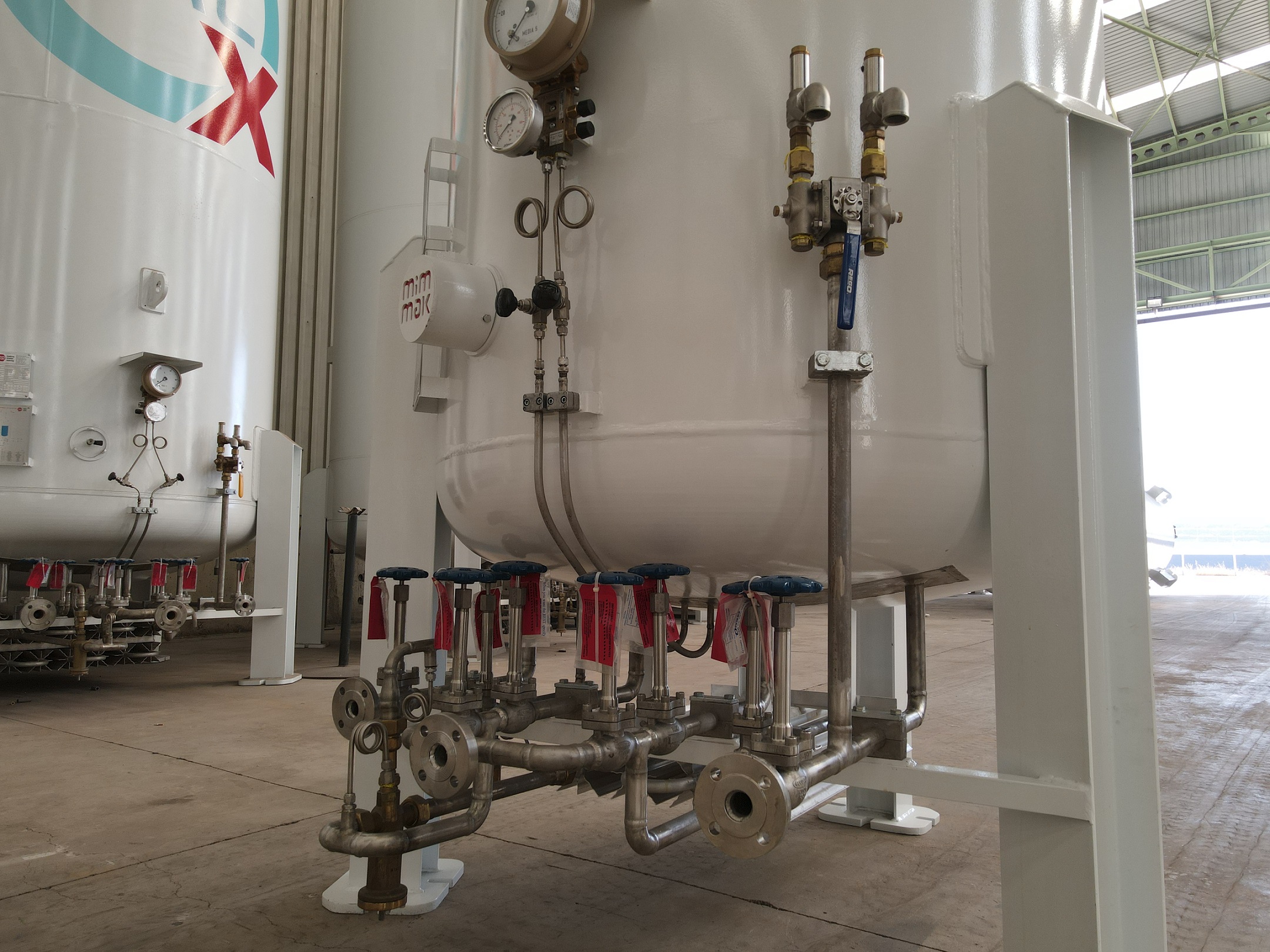 LIN-LOX-LAR Storage Tanks - Industrial Tanks and Pressure Vessels - KRYO-STORAGE-001