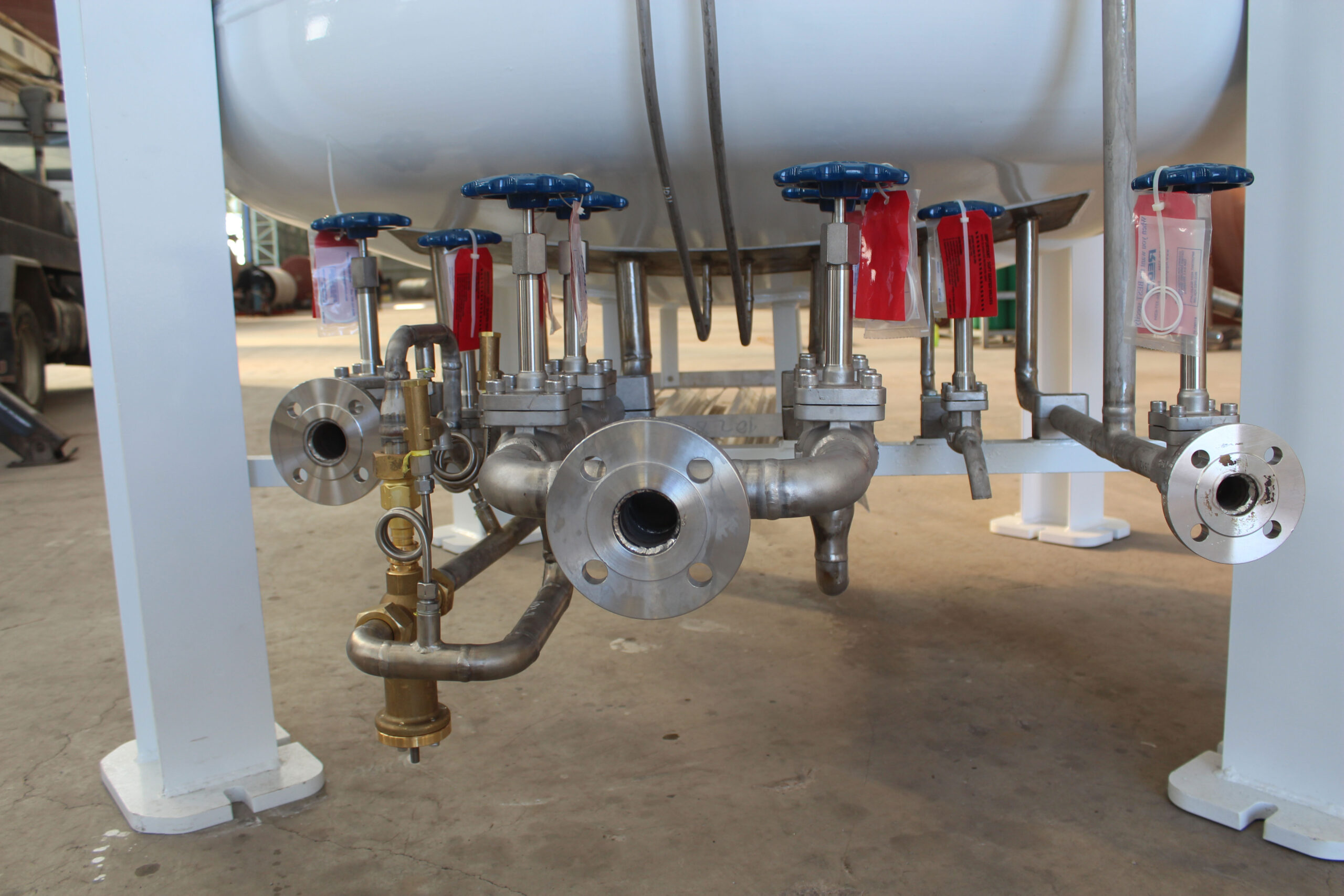 LIN-LOX-LAR Storage Tanks - Industrial Tanks and Pressure Vessels - KRYO-STORAGE-001