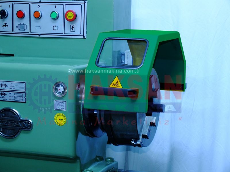 Chip Protector Guard-Visor für Lathe Chuck - Metallbearbeitungsmaschinen und -geräte - Ayna Üzeri Talaş Muhafaza Siperlik