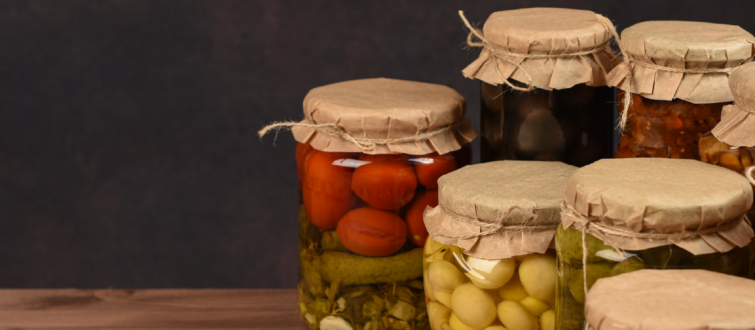 خط إنتاج المخللات - Produktionslinie und Einrichtungen - 