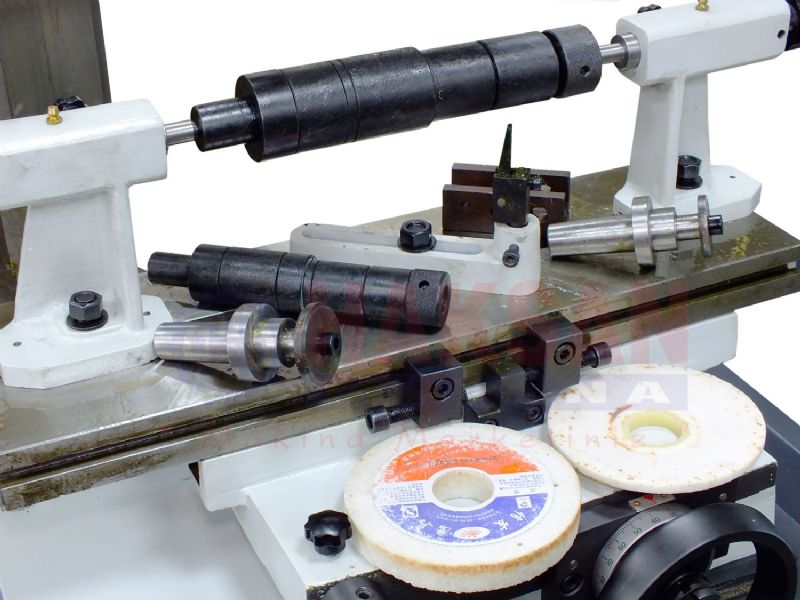 Máquina universal para afilar herramientas y herramientas - Máquinas y equipos de procesamiento de metales - 2M 6420